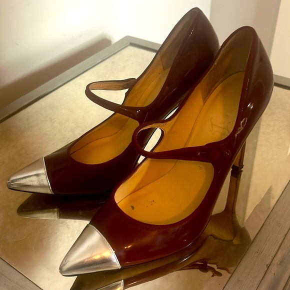 Ivanka Trump Heels - Picture 1 of 3